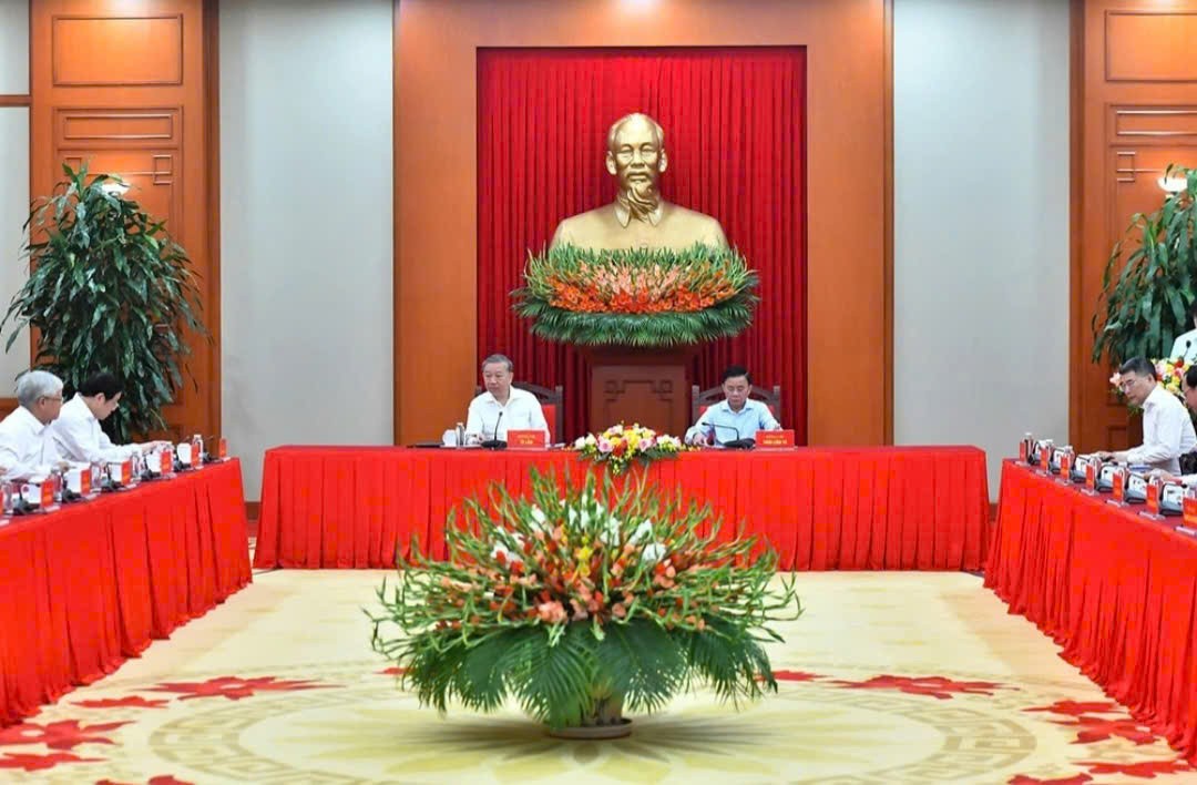 Báo cáo một số vấn đề mới, quan trọng trong Dự thảo các Văn kiện trình Đại hội XIV của Đảng